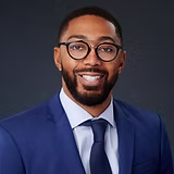 new headshot.jpg